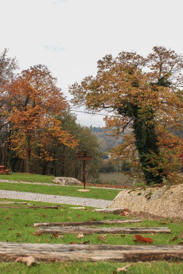 Quinta Pousada De Fora Wines & Tourism 吉马良斯 外观 照片