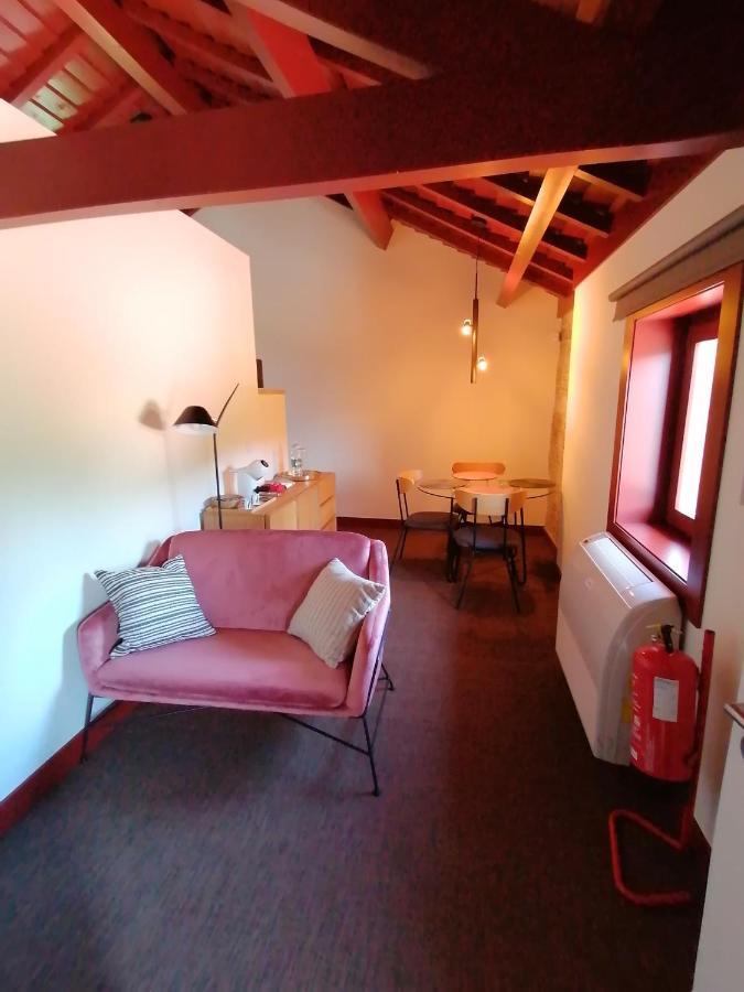 Quinta Pousada De Fora Wines & Tourism 吉马良斯 外观 照片